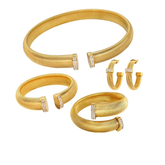 Cuff High Quality Stainless Steel Jewelry Set Personalized Texture Women Gold Plated Spiral Arm Accessories Low MOQ